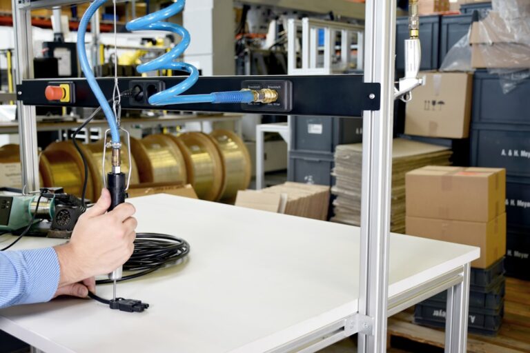 How to Choose the Right Tech Products for Your Needs